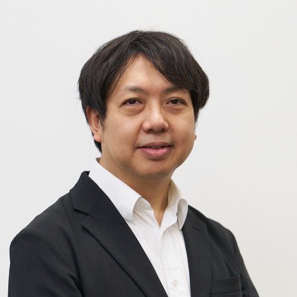 鈴木 健吾